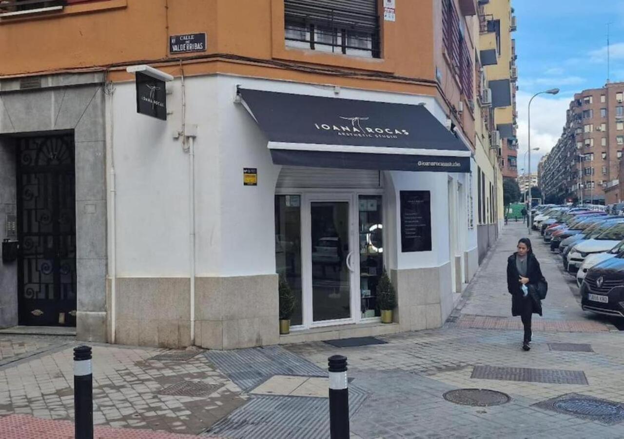 Nuevo 5 Personas Super Centrico Retiro Lujo Apartman Madrid Kültér fotó