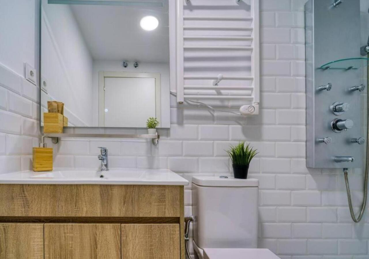 Nuevo 5 Personas Super Centrico Retiro Lujo Apartman Madrid Kültér fotó